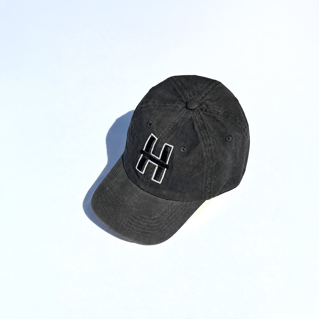 H cap