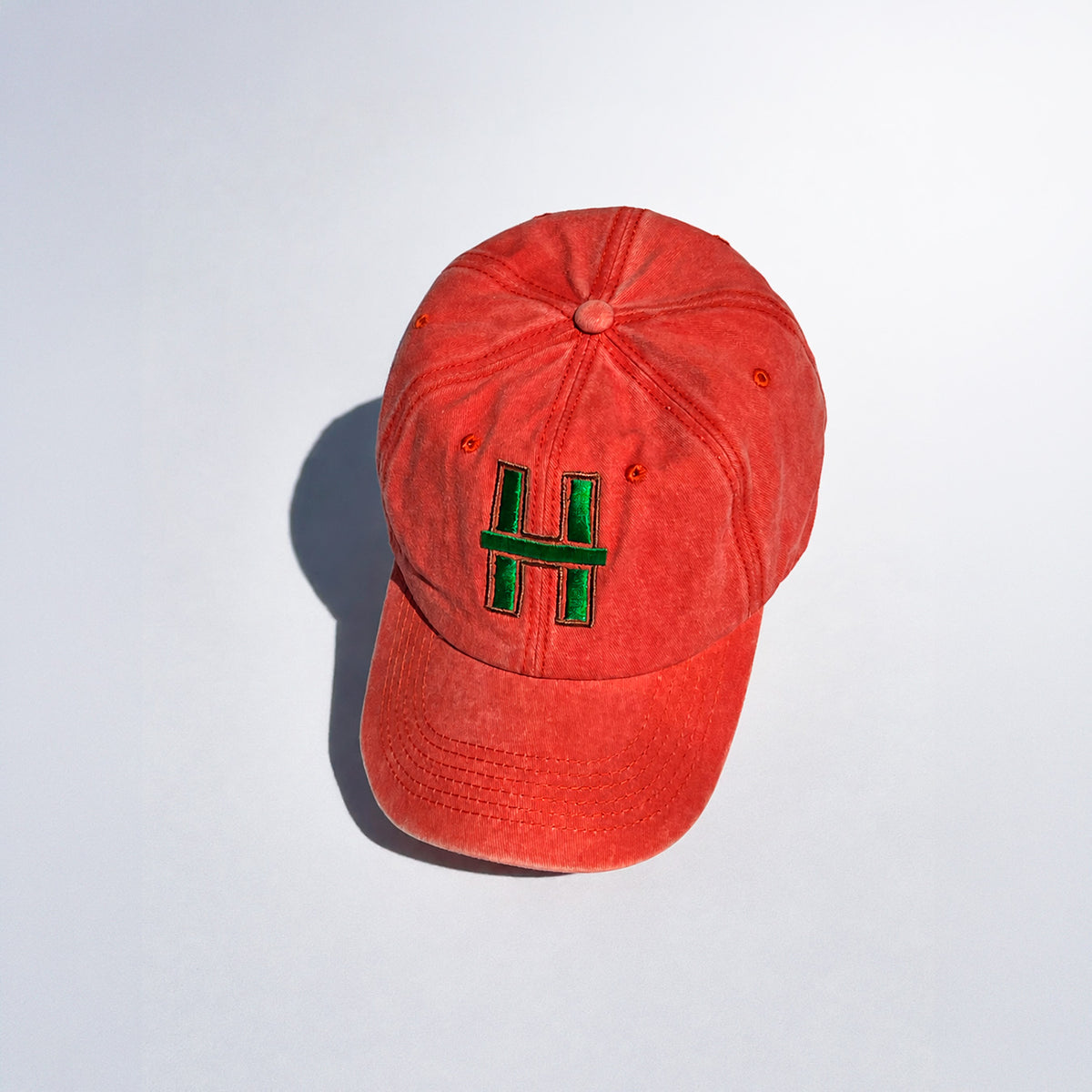 H cap