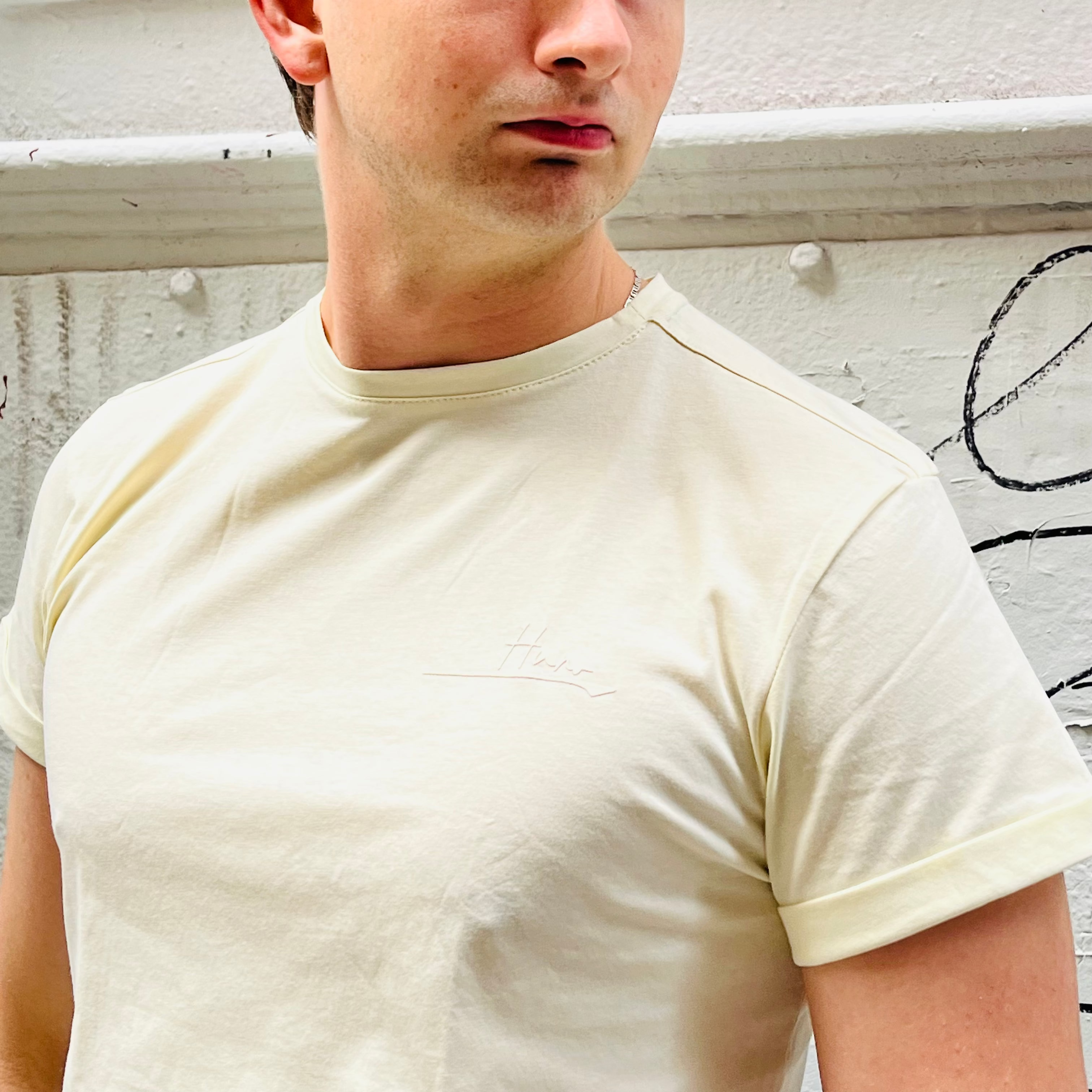 HUNO Basic Tee- Eggshell